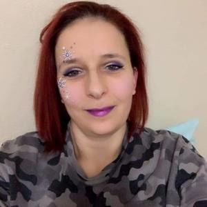 Meet your Posher, Jenn